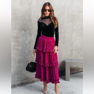 NWT Vici x Emily Travis Nasreen Plisse Chiffon Tiered Maxi Skirt - Wine - XS